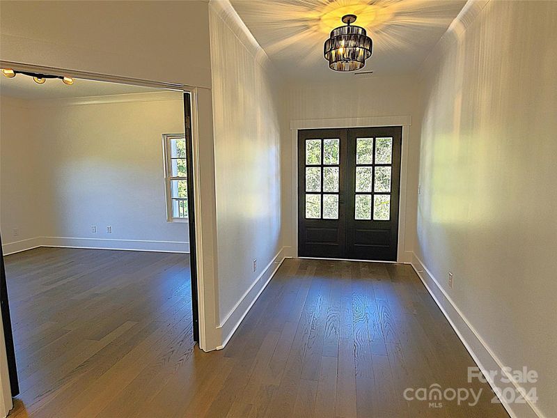 Spacious, unfurnished interior of a new home in , Hickory (Image 19).