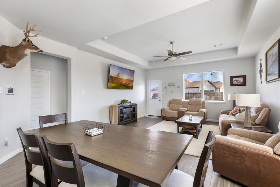 Furnished interior view inside a new home in Granger Pines, Conroe (Image 11).