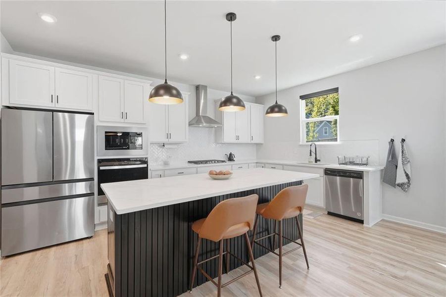 Furnished interior view inside a new home in Riverwood, Dallas (Image 34).