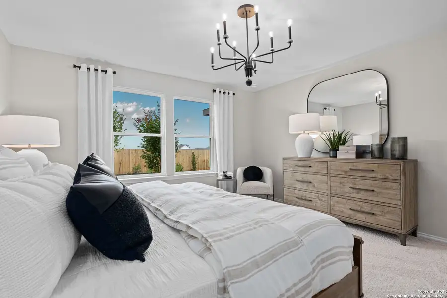 Furnished interior view inside a new home in Cinco Lakes, San Antonio (Image 7).