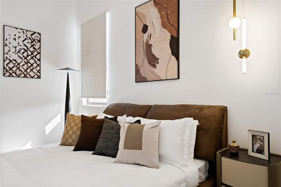 Furnished interior view inside a new home in , Kissimmee (Image 69).