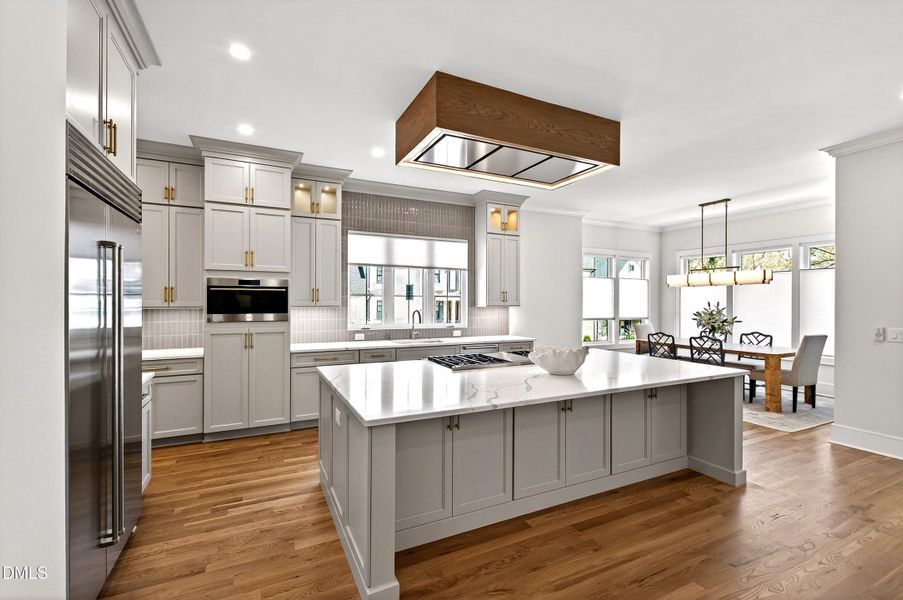 Carson (25) Carson (25)