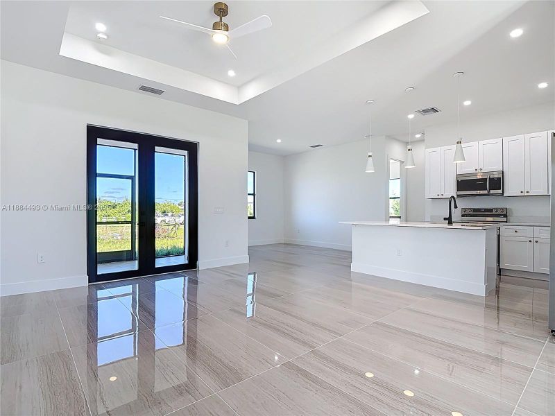 Spacious, unfurnished interior of a new home in , Lehigh Acres (Image 26). Spacious, unfurnished interior of a new home in , Lehigh Acres (Image 26).