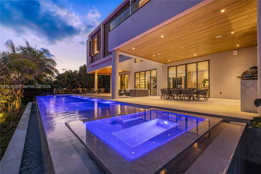Exterior details and patio area of a home in , North Miami (Image 33).