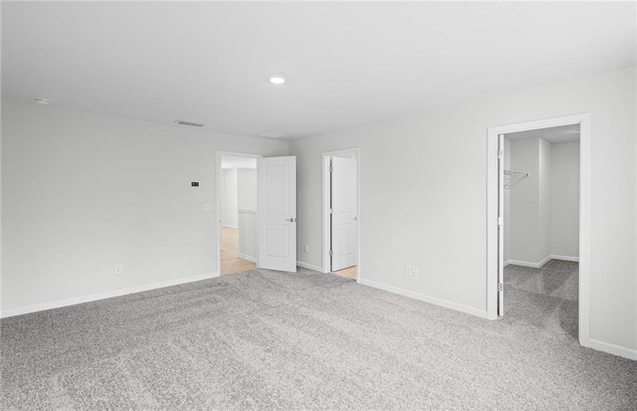 Spacious, unfurnished interior of a new home in Avery Ridge, Gainesville (Image 19).
