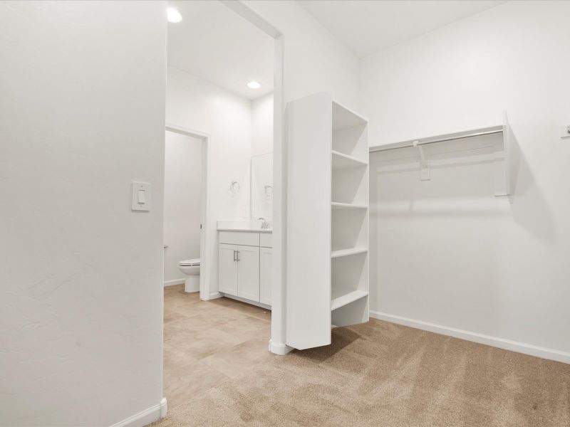 Spacious, unfurnished interior of a new home in Sunset Crest - Premier Series, Tucson (Image 10).