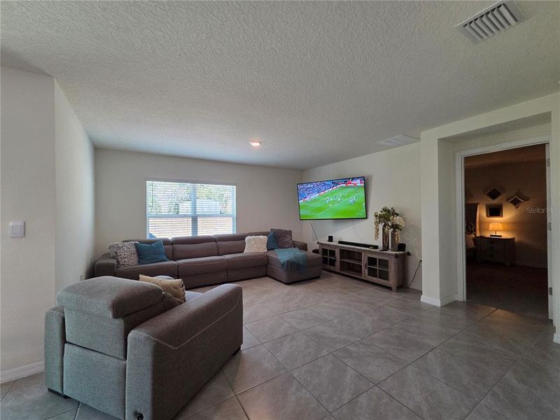 Furnished interior view inside a new home in Hernando County Spot Lots, Spring Hill (Image 32).