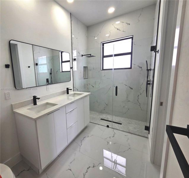 Furnished interior view inside a new home in , Cape Coral (Image 8).