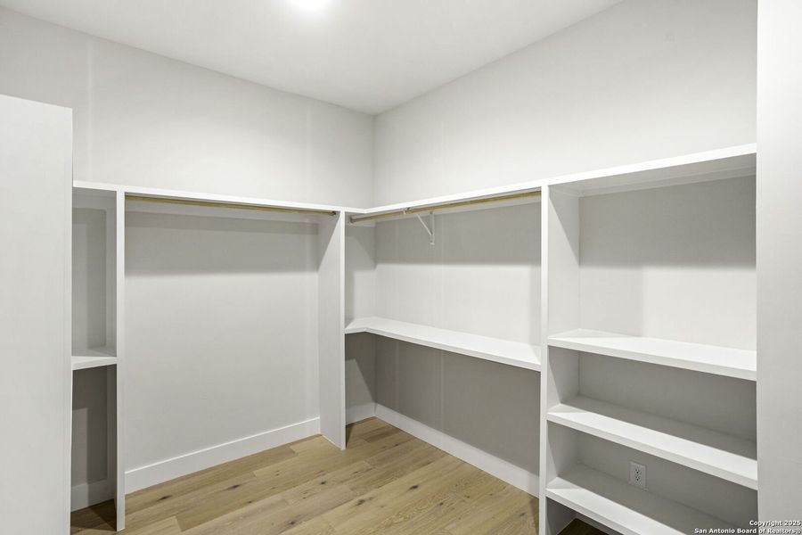 Image 26 of a home in .