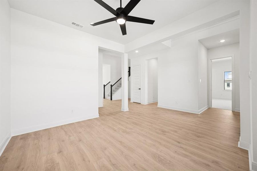 Spacious, unfurnished interior of a new home in Terraces – Classics, Rockwall (Image 16). Spacious, unfurnished interior of a new home in Terraces – Classics, Rockwall (Image 16).