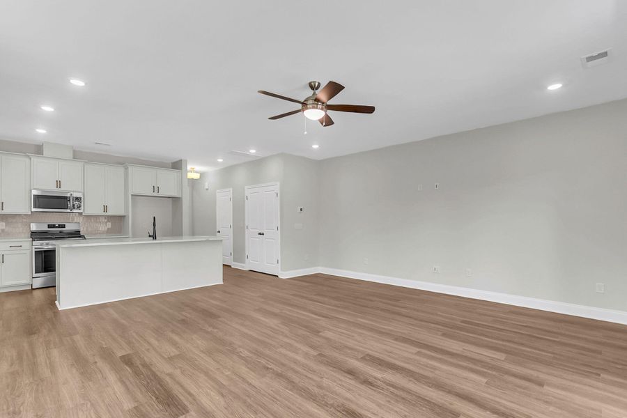 Spacious, unfurnished interior of a new home in Abbey Walk, Moncks Corner (Image 25).