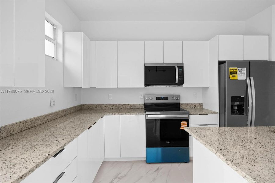 Furnished interior view inside a new home in , Lehigh Acres (Image 7). Furnished interior view inside a new home in , Lehigh Acres (Image 7).