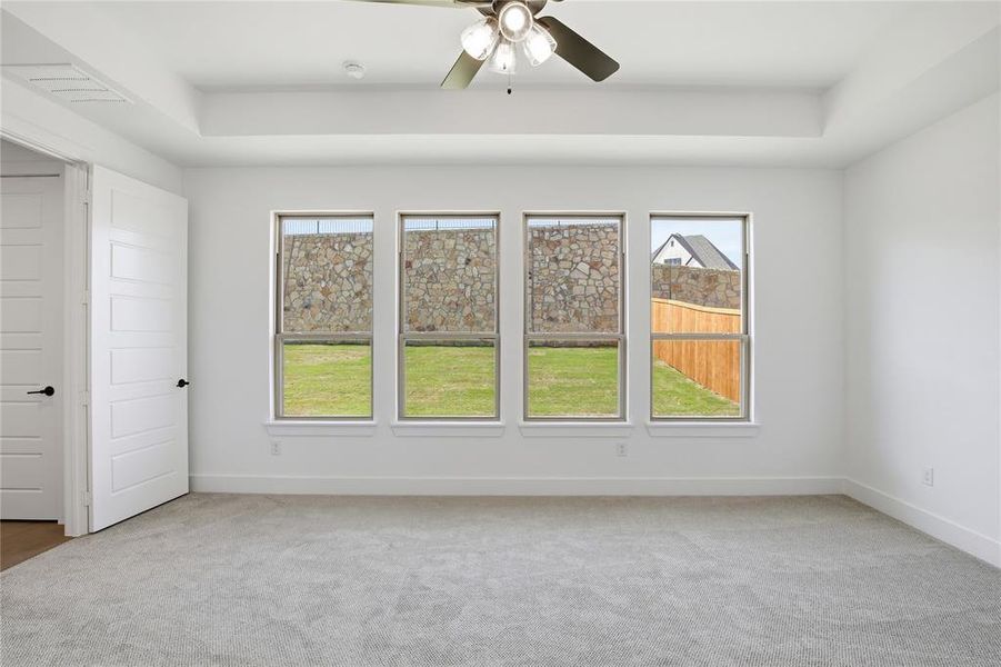 Spacious, unfurnished interior of a new home in Talon Hills, Fort Worth (Image 28).