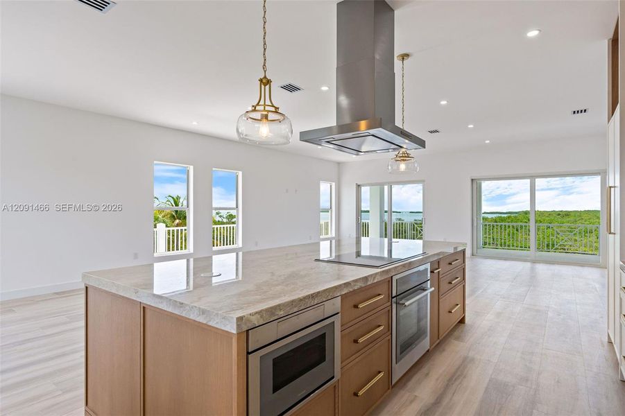 Furnished interior view inside a new home in , Tavernier (Image 12).