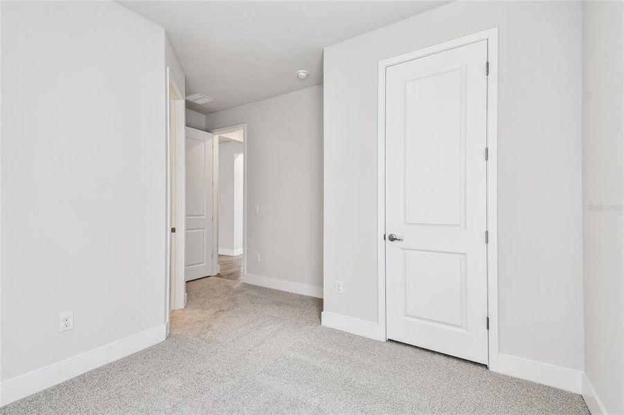 Spacious, unfurnished interior of a new home in North River Ranch – Garden Series, Parrish (Image 30).