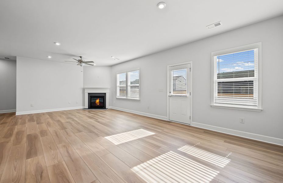 Spacious, unfurnished interior of a new home in Anderson Point, McDonough (Image 12). Spacious, unfurnished interior of a new home in Anderson Point, McDonough (Image 12).