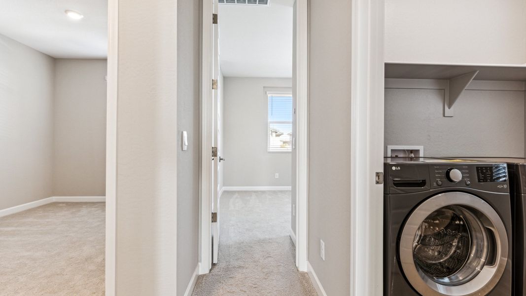 Spacious, unfurnished interior of a new home in Talinn Towns at Desert Ridge, Phoenix (Image 28).