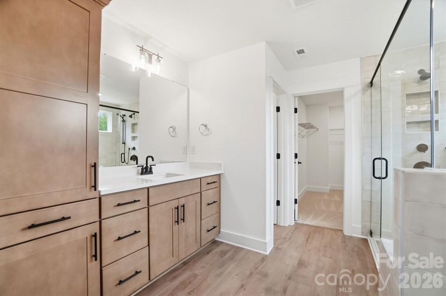 Furnished interior view inside a new home in Robinson Oaks, Gastonia (Image 14).