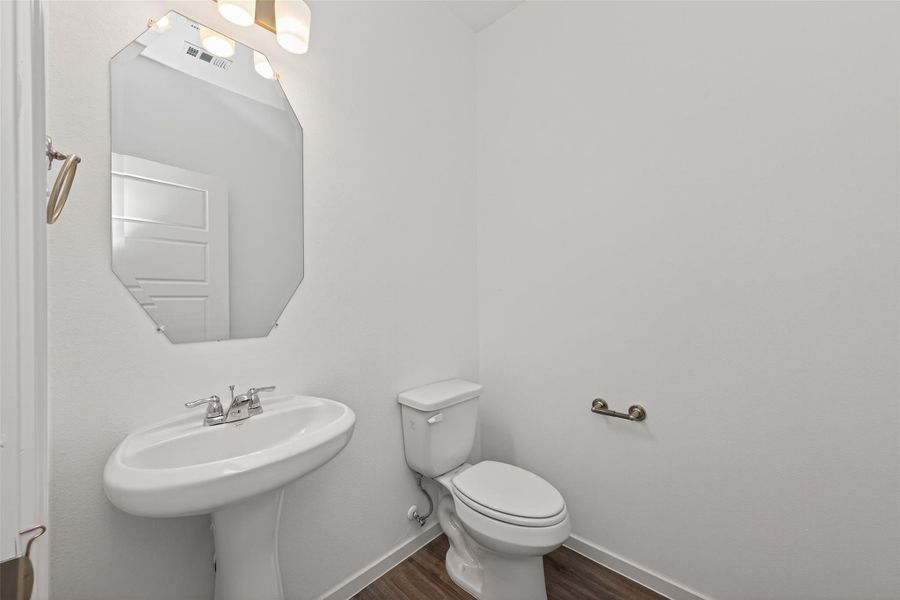 Furnished interior view inside a new home in Enclave at Willis, Willis (Image 11).