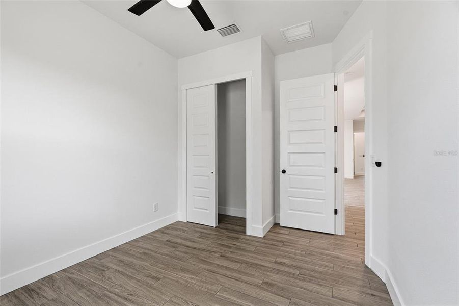 Spacious, unfurnished interior of a new home in , Port Charlotte (Image 24).