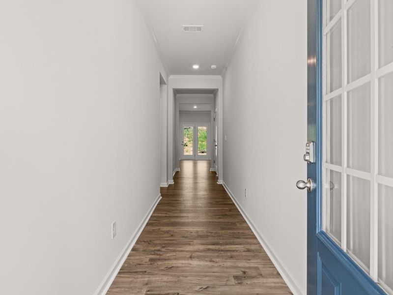 Spacious, unfurnished interior of a new home in Parkside at Carter Grove, Cartersville (Image 23).