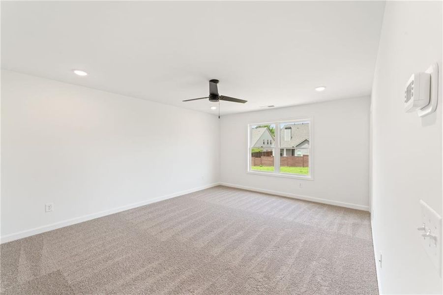Spacious, unfurnished interior of a new home in Wilkins Walk, Mableton (Image 20).