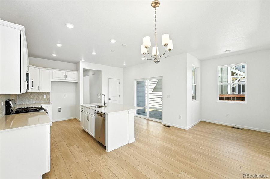 2102 Wagon Wheel ~ Ready Now