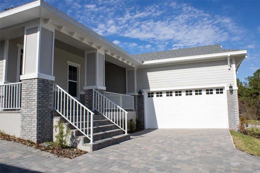 Exterior details and patio area of a home in Southern Hills Plantation, Brooksville (Image 27).