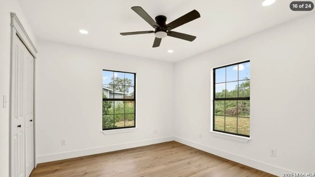 Spacious, unfurnished interior of a new home in , Charlotte (Image 13).