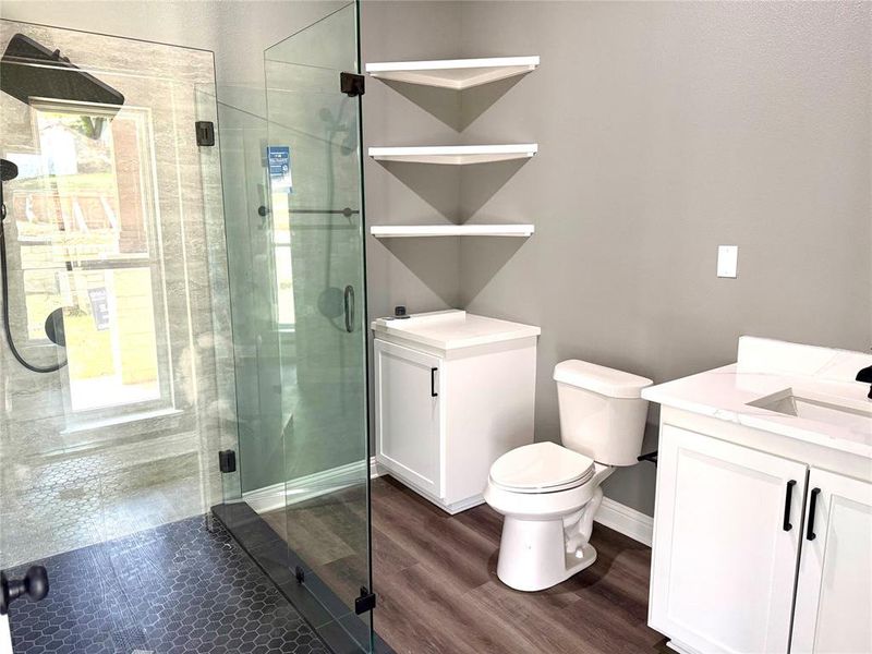 Furnished interior view inside a new home in , Mabank (Image 5).