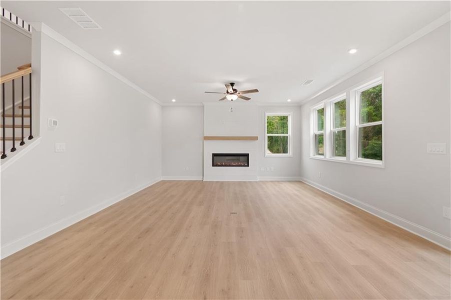 Spacious, unfurnished interior of a new home in Tiberon Woods, Cumming (Image 18).
