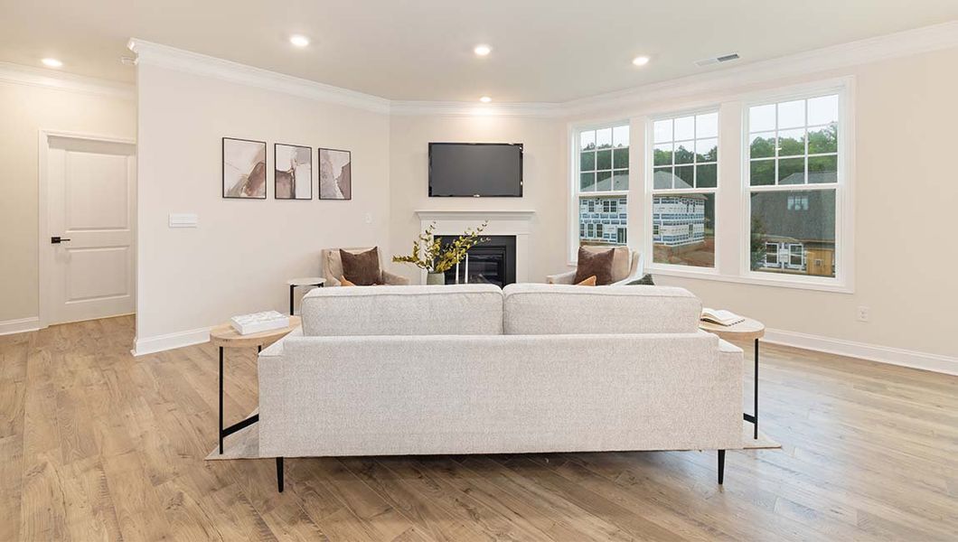 Representative furnished interior of a home built from the Summit by D.R. Horton in Sylvan Creek, Denver (Image 16).