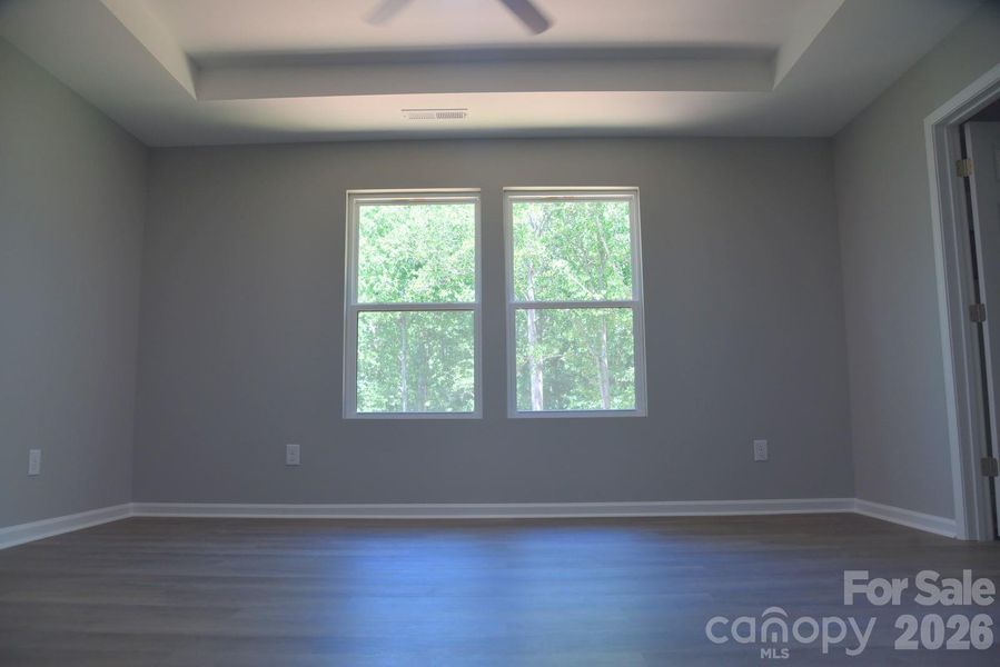 Spacious, unfurnished interior of a new home in , Lincolnton (Image 27).