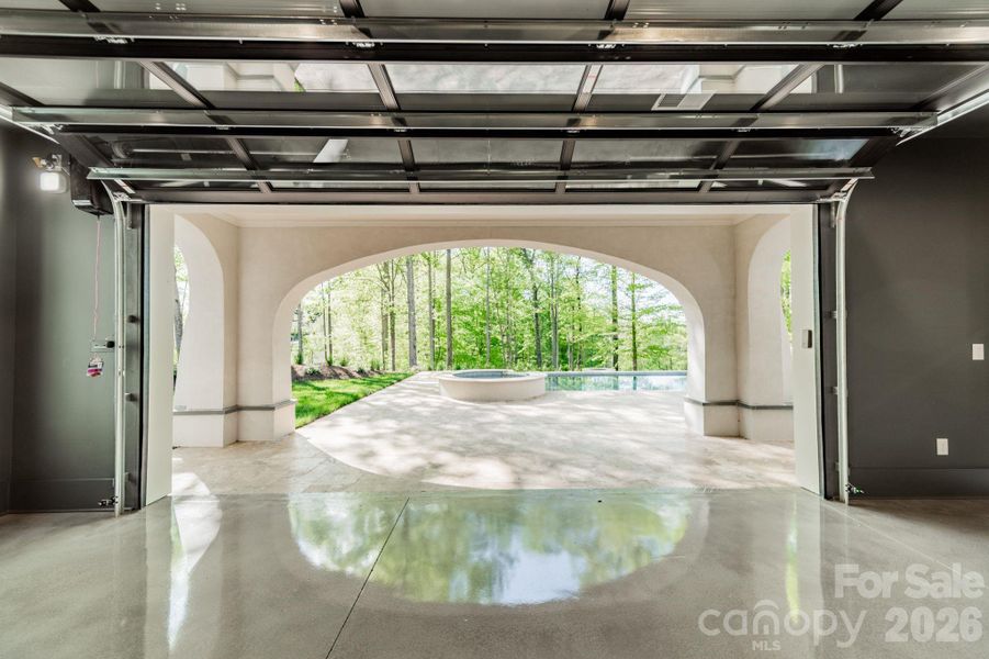 Image 40 of a home in .