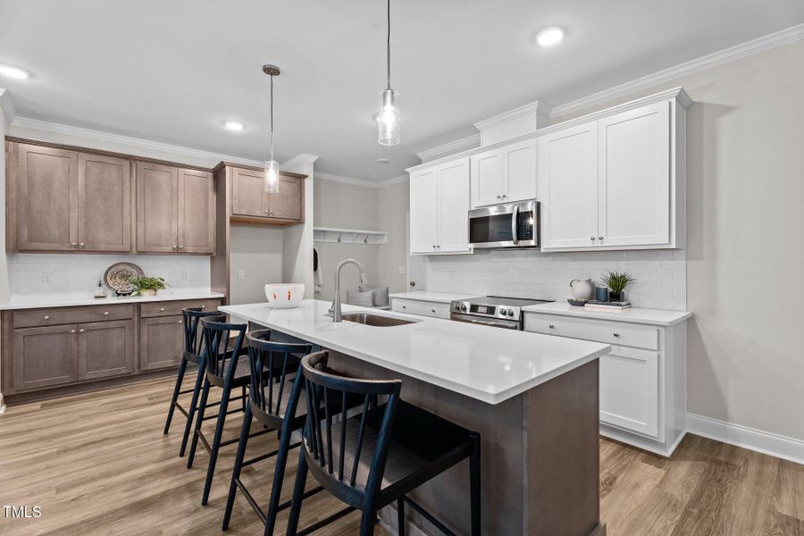 16-web-or-mls-DSC06472 16-web-or-mls-DSC06472