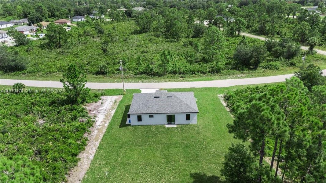 Image 36 of a home in . Image 36 of a home in .