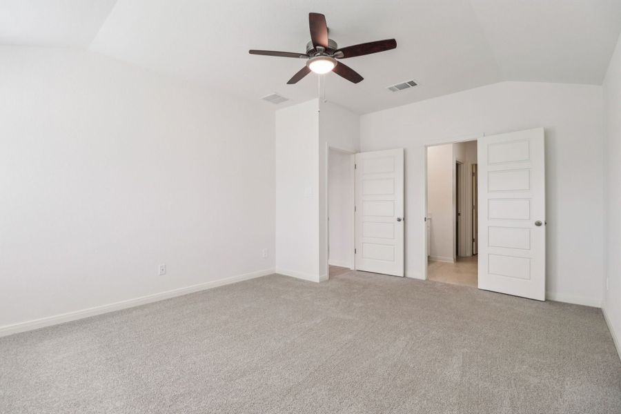 Spacious, unfurnished interior of a new home in Legendary Trails - Premier Series, Cibolo (Image 15). Spacious, unfurnished interior of a new home in Legendary Trails - Premier Series, Cibolo (Image 15).