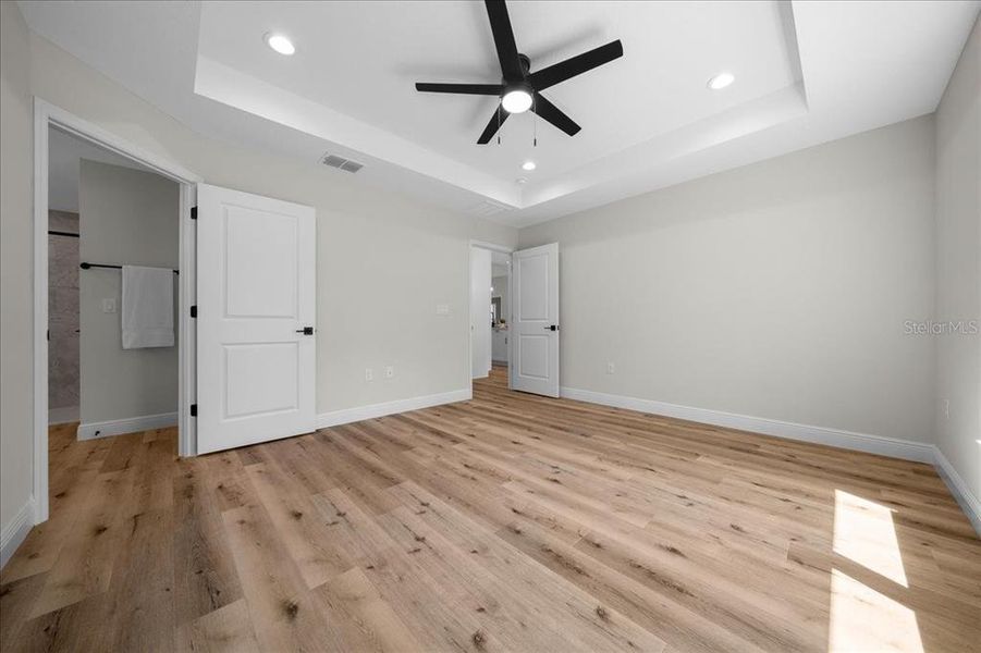 Spacious, unfurnished interior of a new home in , Ocala (Image 54).