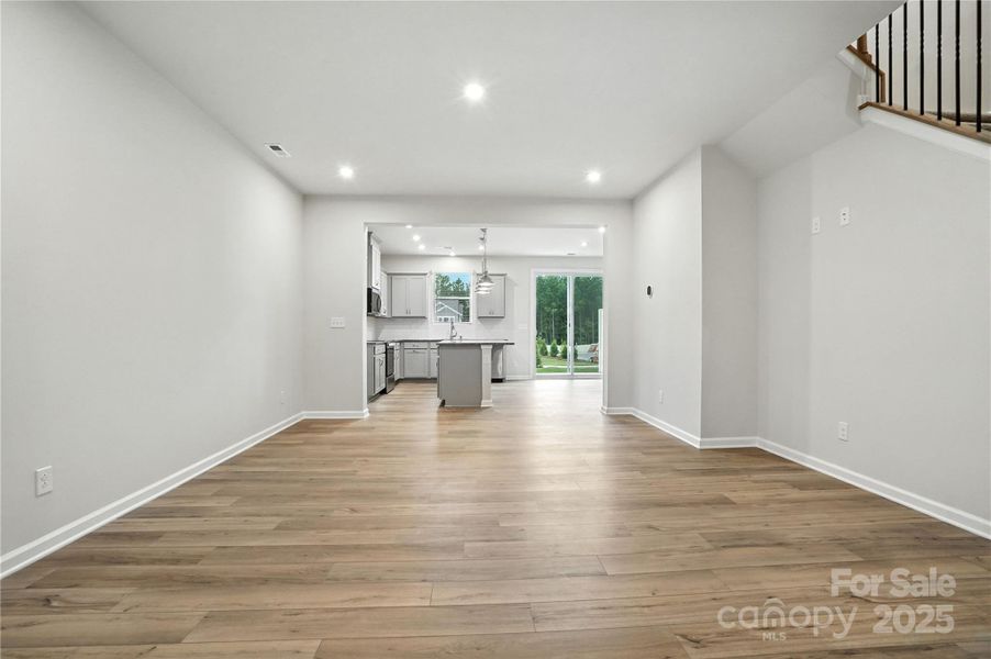 Spacious, unfurnished interior of a new home in Arbor Chase, Clover (Image 10). Spacious, unfurnished interior of a new home in Arbor Chase, Clover (Image 10).