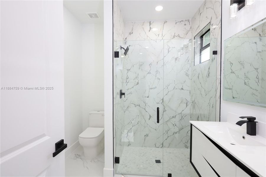 Furnished interior view inside a new home in , Lehigh Acres (Image 3).