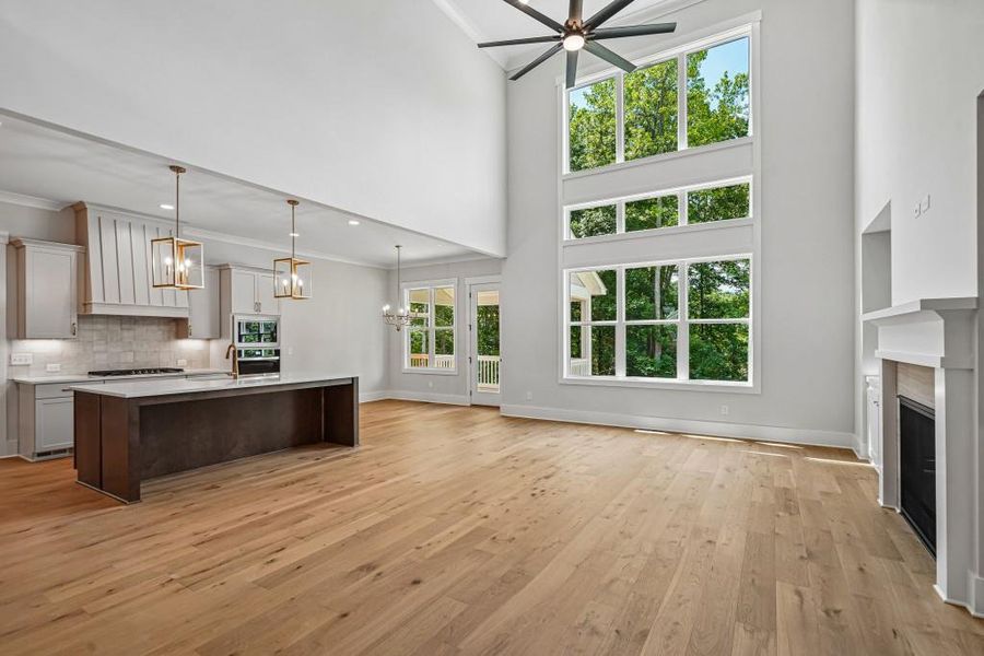 Spacious, unfurnished interior of a new home in Arden on Lanier, Cumming (Image 31).