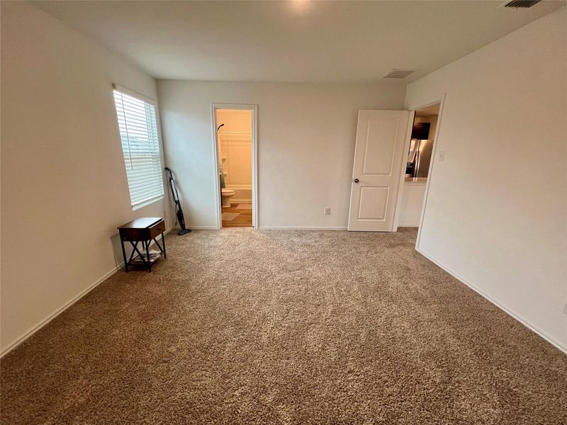 Spacious, unfurnished interior of a new home in Summerside: Stonehill Collection, Lockhart (Image 14).