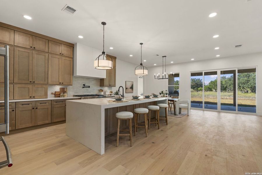 Furnished interior view inside a new home in , Bandera (Image 7).