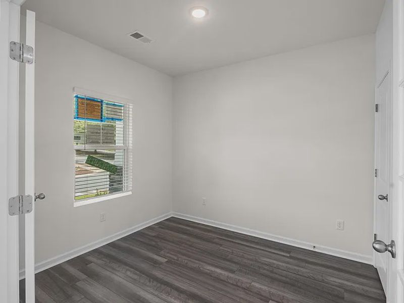 Spacious, unfurnished interior of a new home in Providence Station at Trolley Run, Aiken (Image 10).