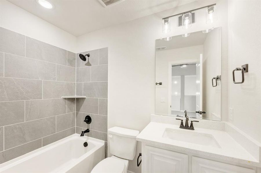 Furnished interior view inside a new home in Wildcat Ridge Phase 3, Godley (Image 13). Furnished interior view inside a new home in Wildcat Ridge Phase 3, Godley (Image 13).