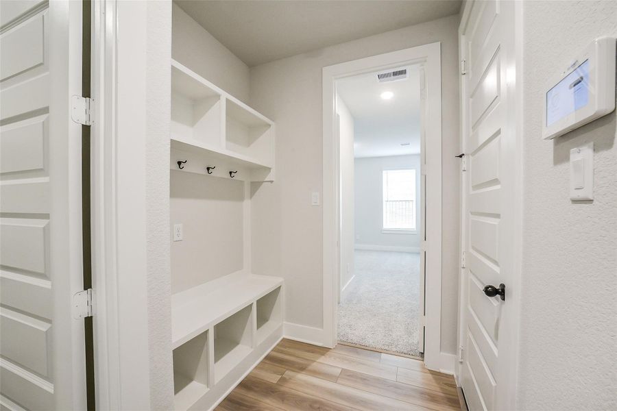 Furnished interior view inside a new home in Sierra Vista, Rosharon (Image 13). Furnished interior view inside a new home in Sierra Vista, Rosharon (Image 13).
