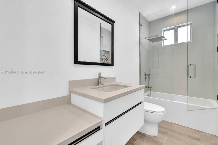 Furnished interior view inside a new home in , Miami (Image 7).