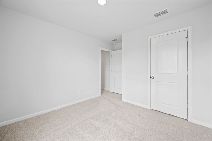 Spacious, unfurnished interior of a new home in Grand Arbor, Blythewood (Image 16).