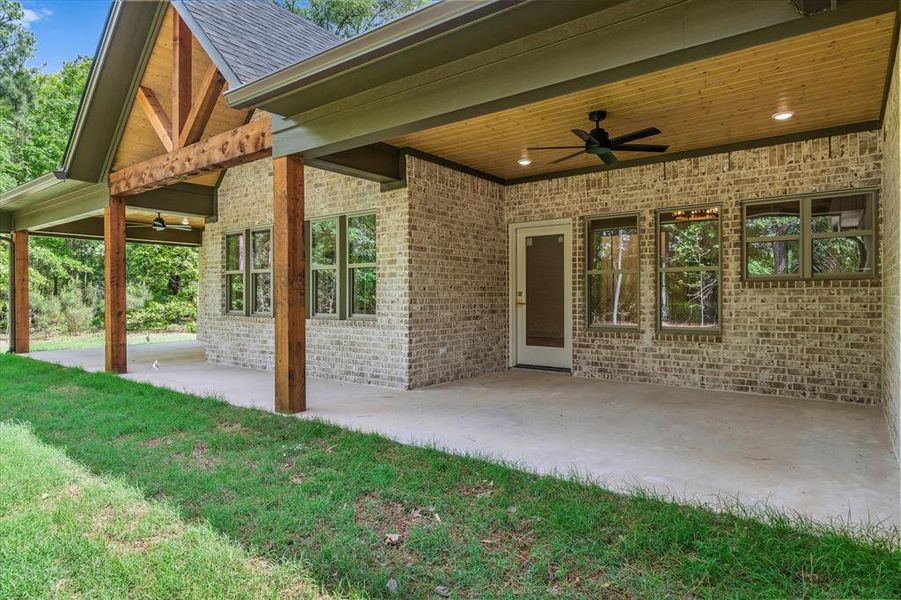 Exterior details and patio area of a home in , Grand Saline (Image 21).
