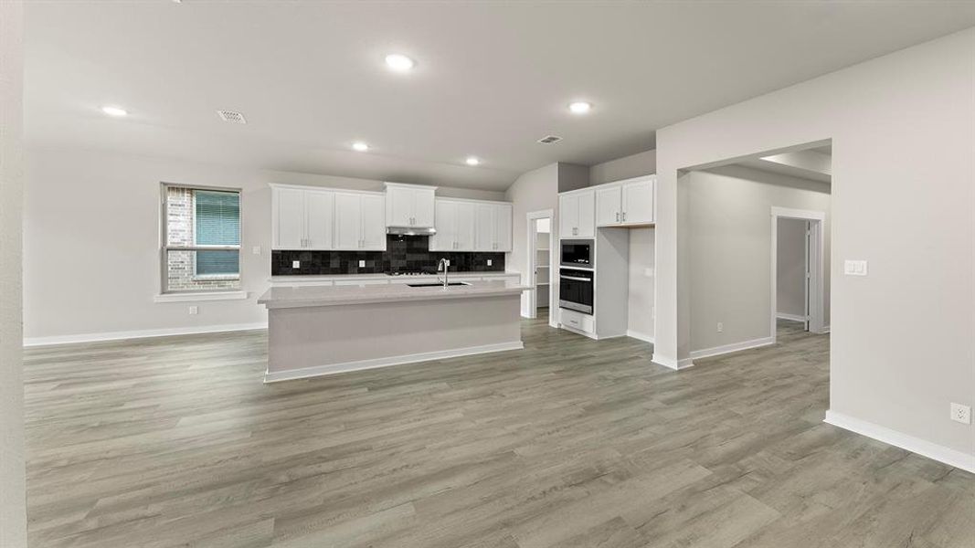 11. 1911 Bobbin Mill - Dining (2) 11. 1911 Bobbin Mill - Dining (2)